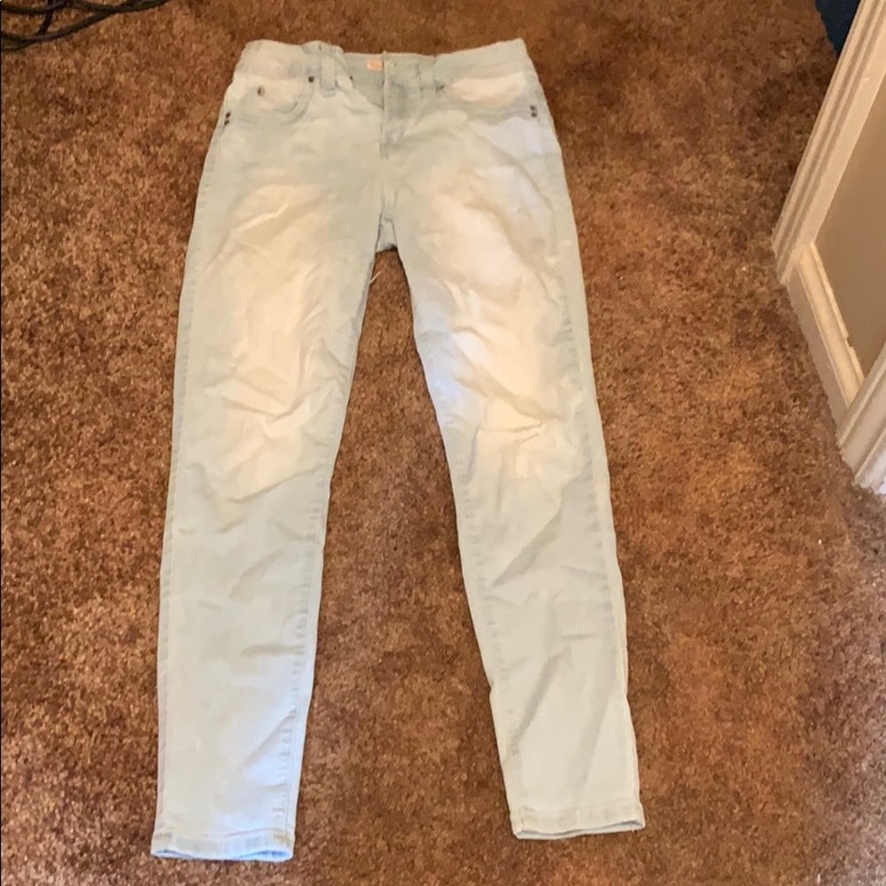 Mid rise butt-lifting Jeans